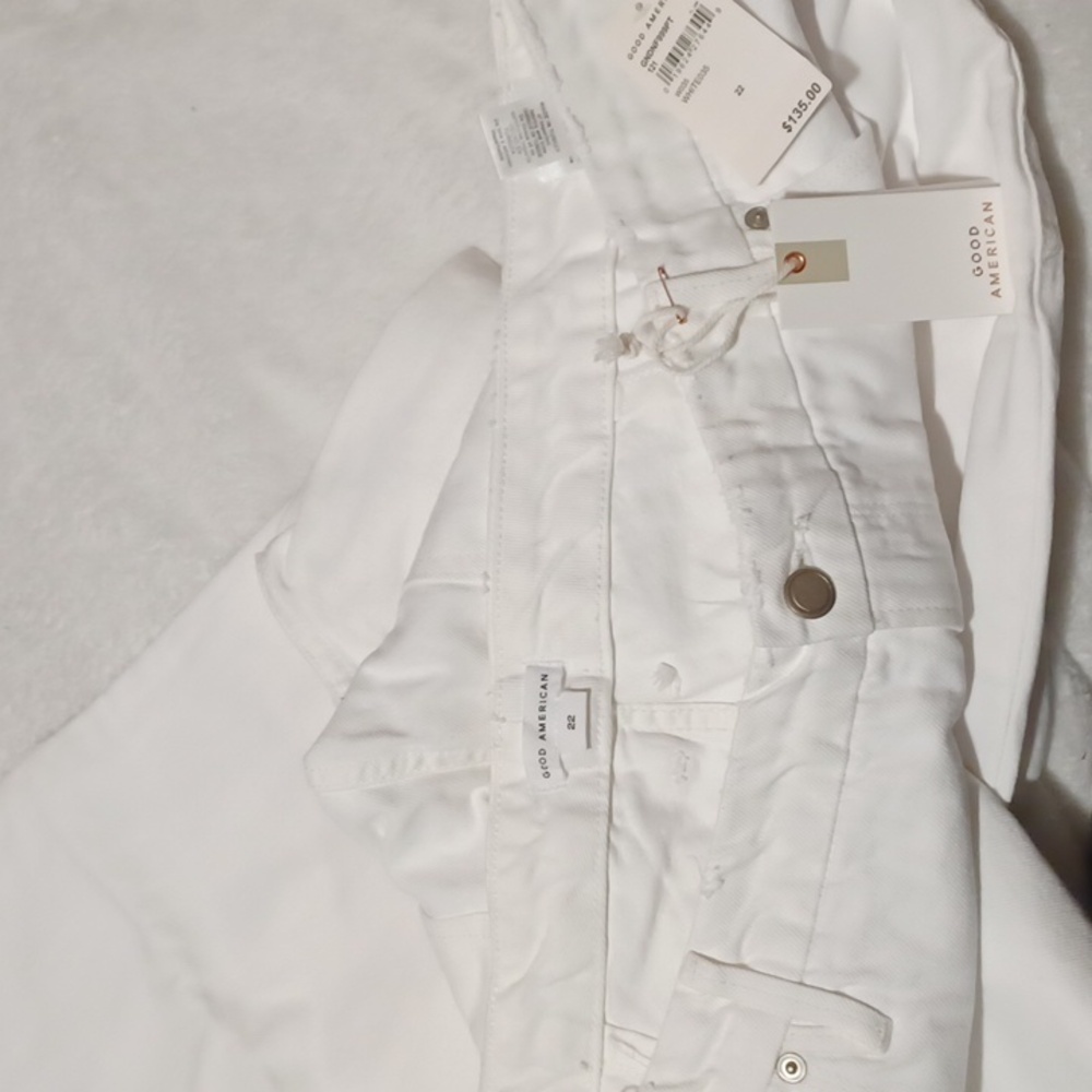 Women's White Jeans - Picture 5 of 7